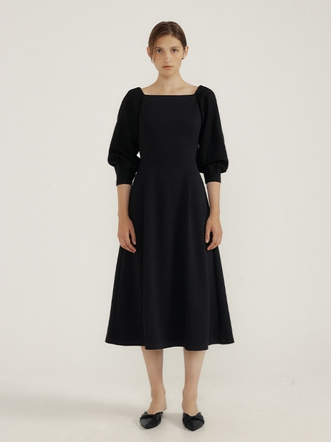 Princess Square One Piece (black)