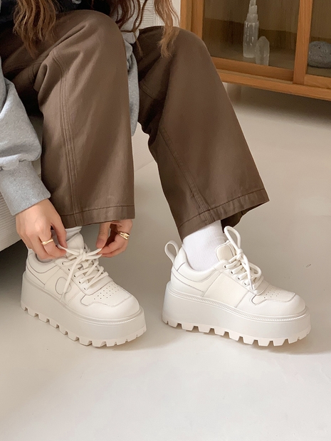IS_231504 Chunky High Sneakers (Ivory)