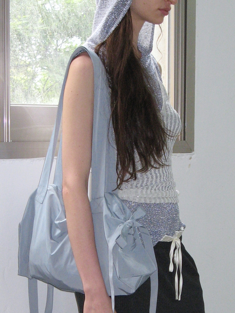 Pigtails ribbon bag Blue grey