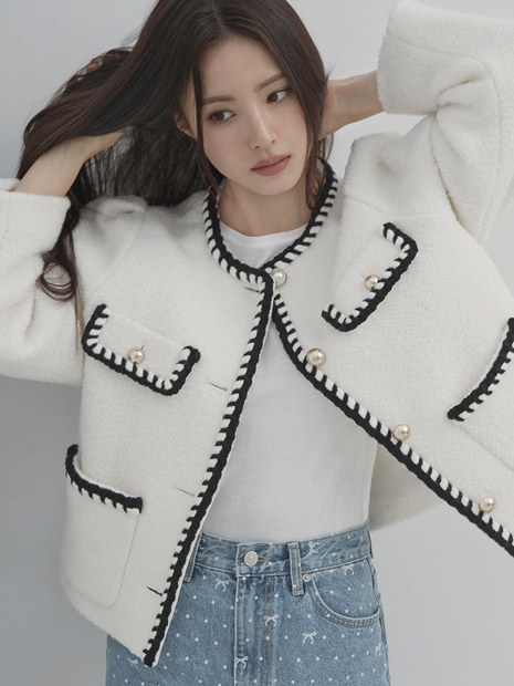 [신세경 PICK] Boucle Round Neck Quilted Jacket VC2378JK001M