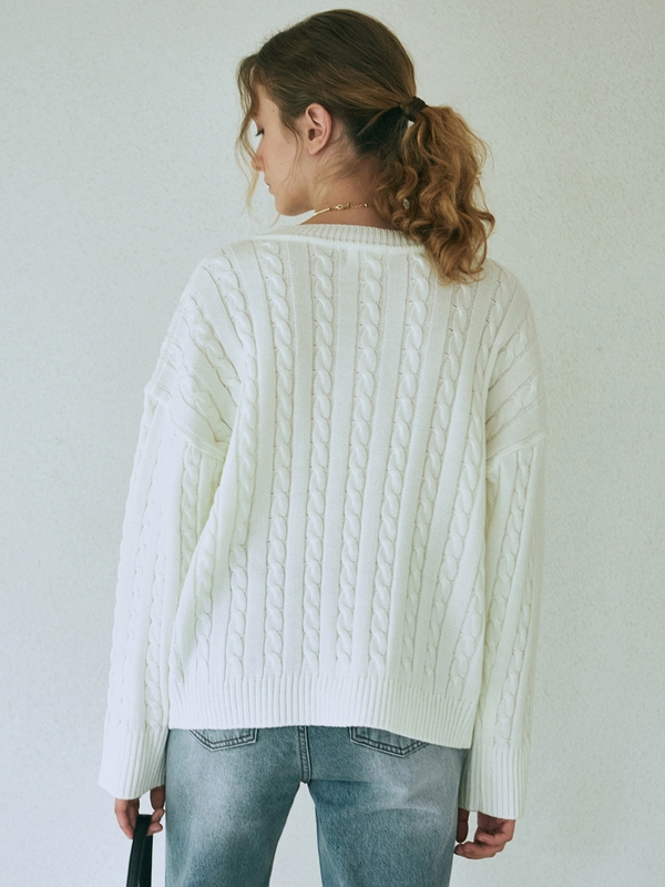 CABLE V-NECK SWEATER_IVORY