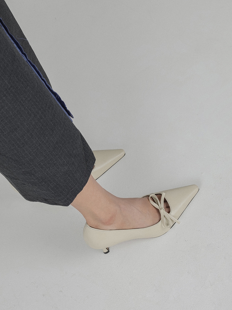 Grace Pumps - Cream