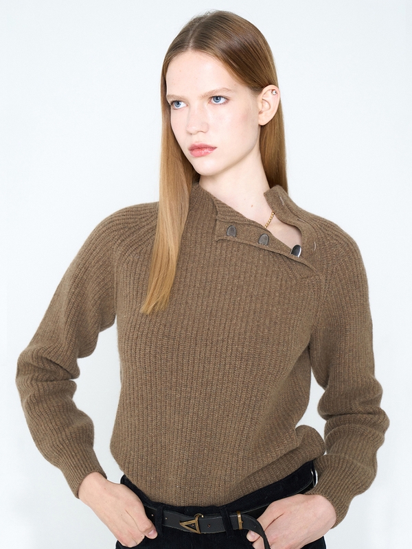 FEMME CASHMERE DIAGONAL OPEN NECK KNIT KHAKI BROWN