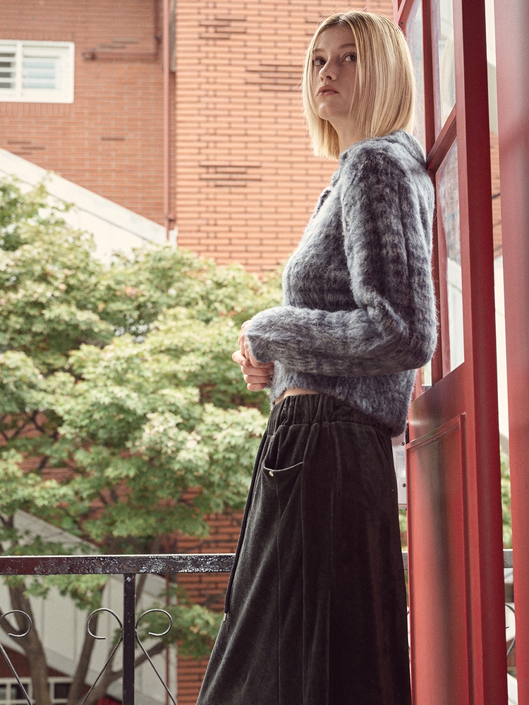 Velvet Banding Logo Skirt, Charcoal