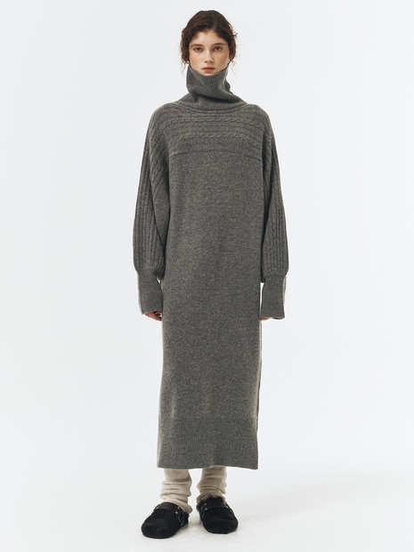 Emma Turtleneck Knit Dress VC239OKO001M