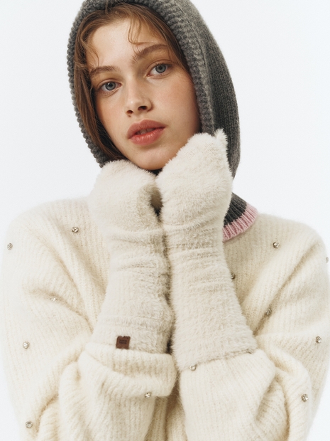 Fluffy Knit Long Gloves VC239OGV001M