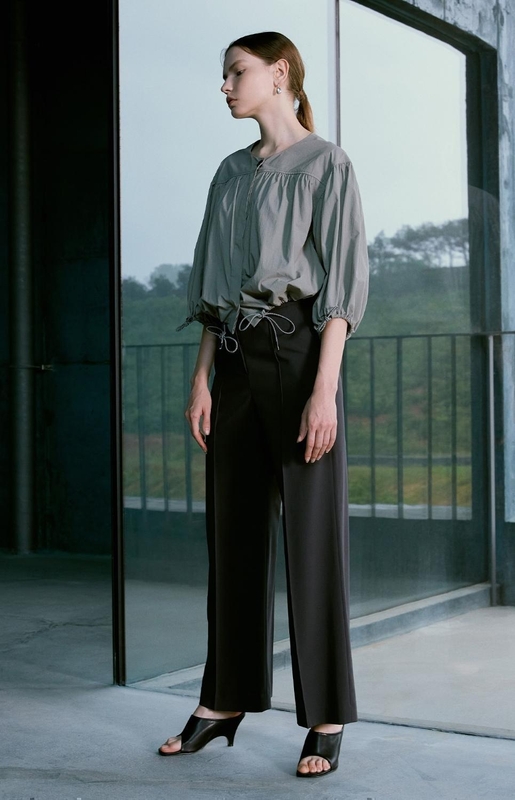 [NUVO10 누보텐]mannish-pintuck wide pants VWPTKI0100