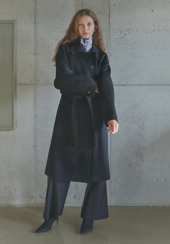 WOOL BUTTON MAXI COAT / BLACK