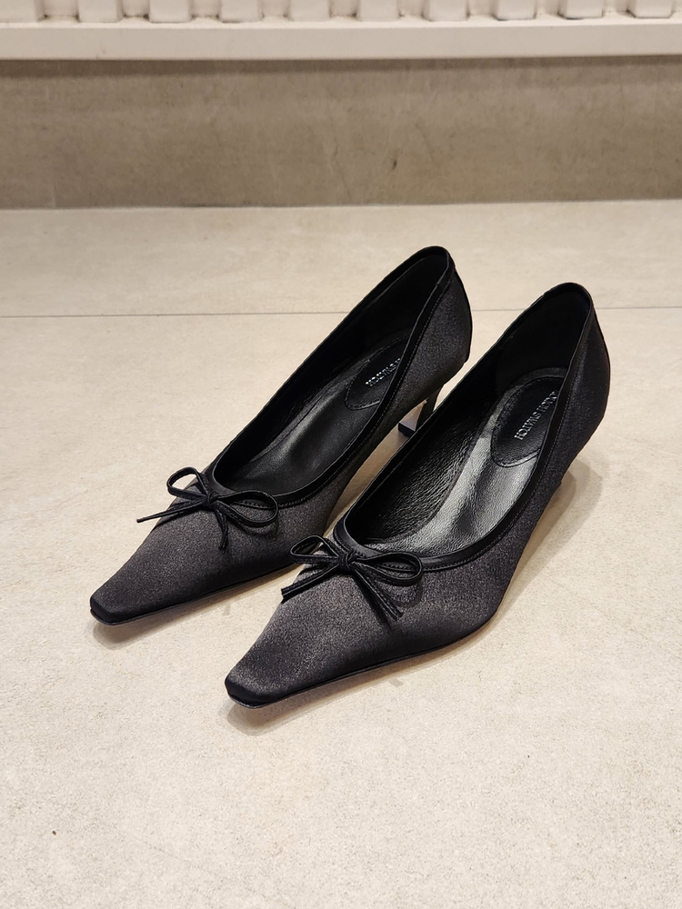 ELIOT PUMPS_BLACK/RS03BK