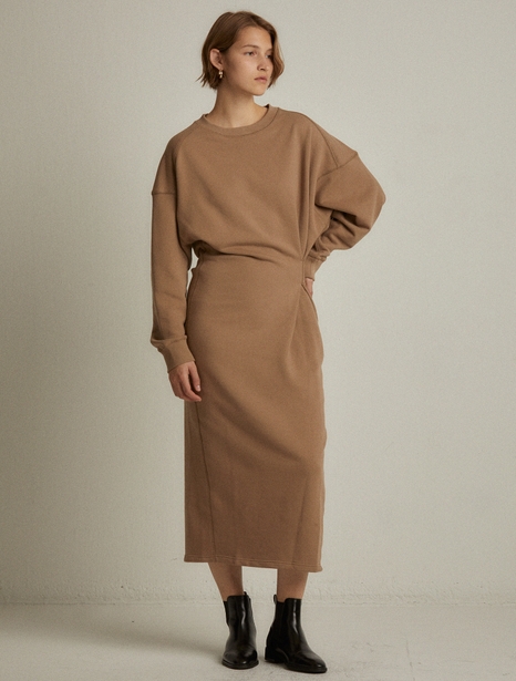 Pintuck jersey dress (brown)