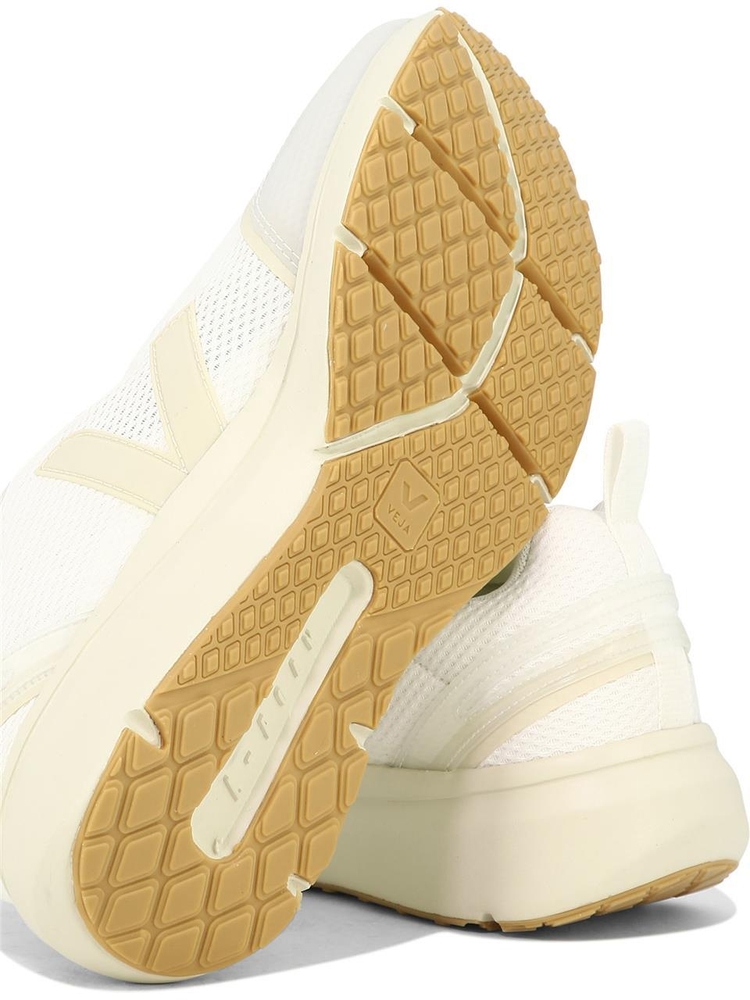 베자 Condor 2 Alveomesh sneakers CL0102500UWHITE_PIERRE