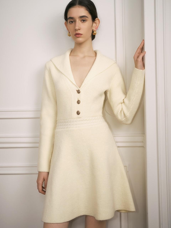 YY Wind lapel knit dress