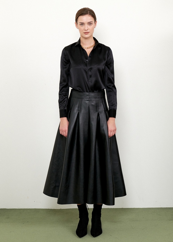 Tara Leather Pleated Skirt [Black]