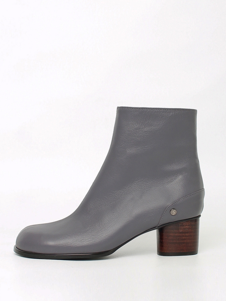 Eloel ornament middle heel boots_charcoal