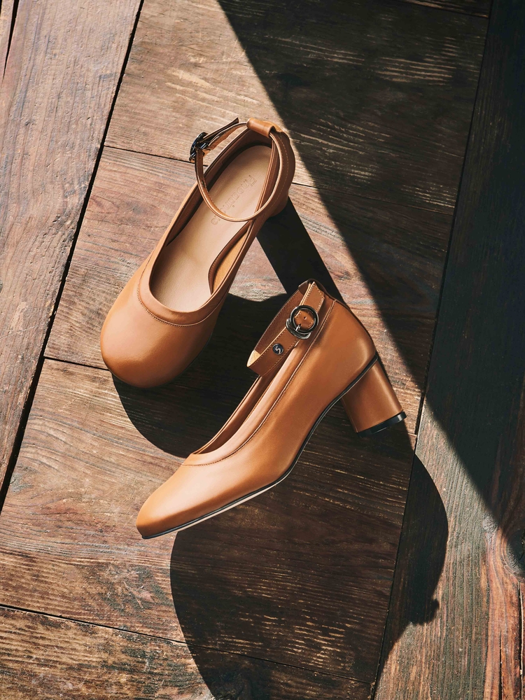 Eloel ornament middle pumps_camel