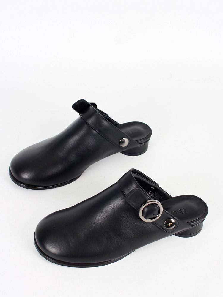 Kkulao strap clog_black