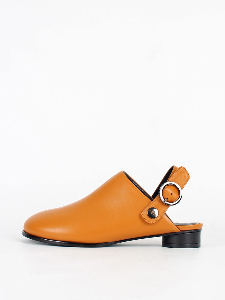 Kkulao strap clog_camel