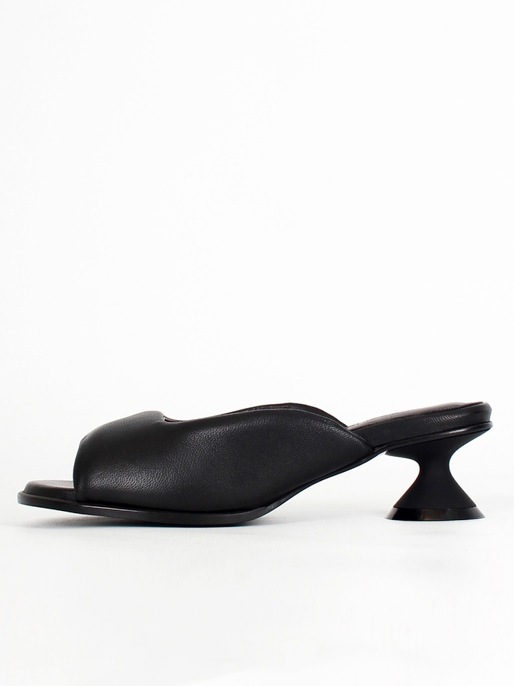 Uhjeo ourglass heel slippers_black