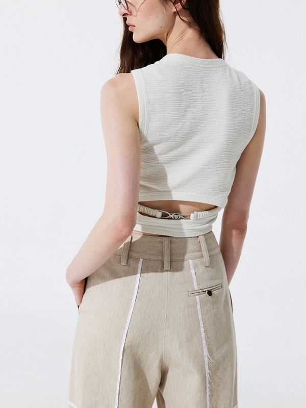 Color-Block Sleeveless Crop Top_Beige