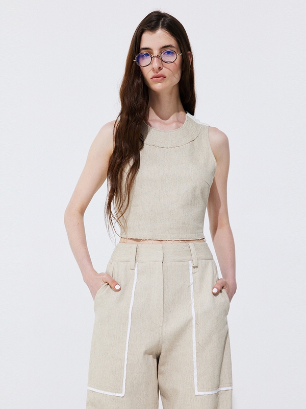 Color-Block Sleeveless Crop Top_Beige