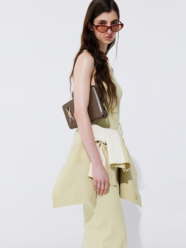 Back Cut-out Sleeveless Dress_Light Green