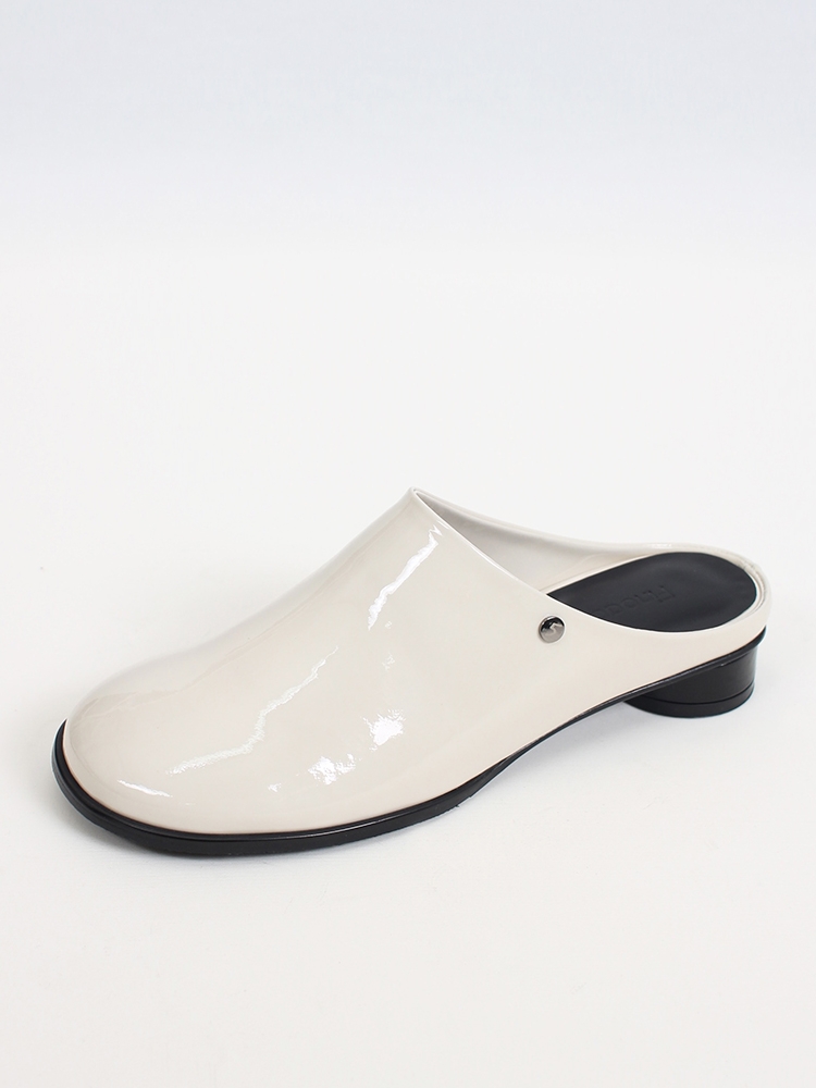 Kkulao round low mules_ivory patent