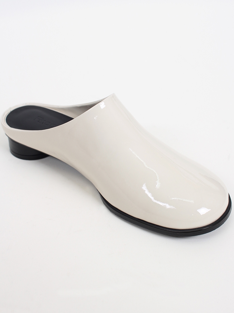 Kkulao round low mules_ivory patent