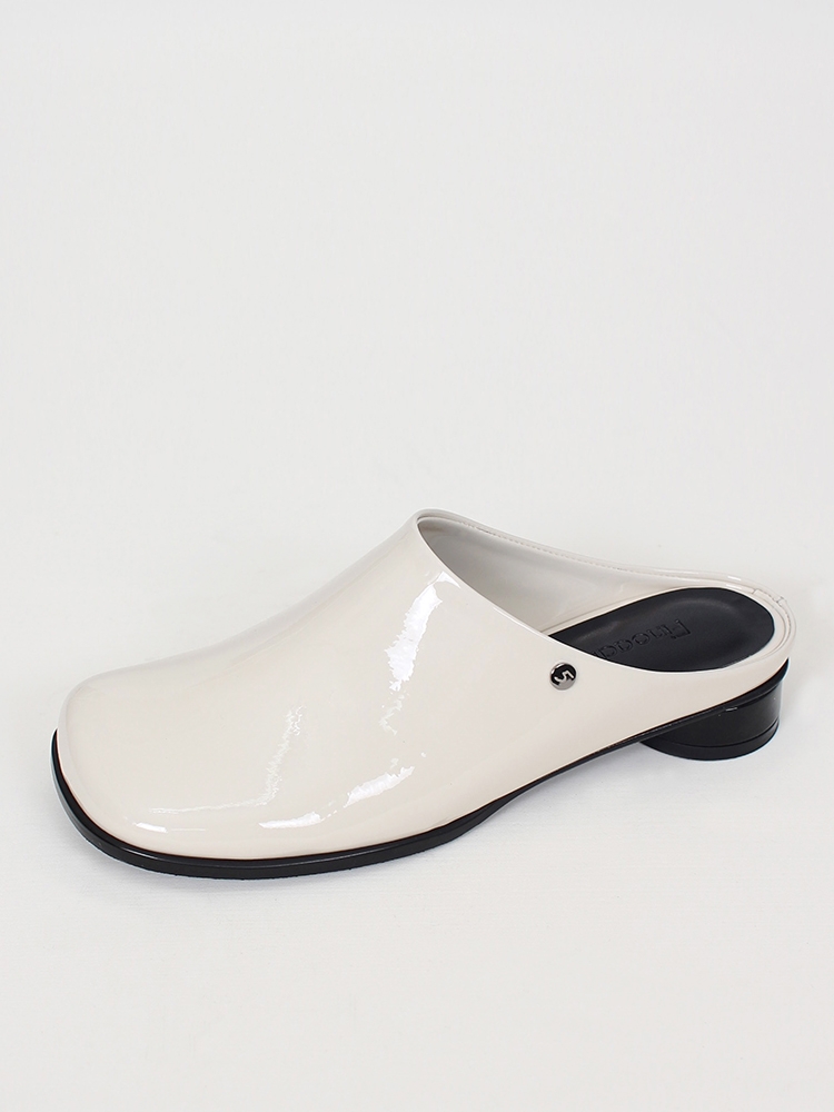 Kkulao square low mules_ivory patent