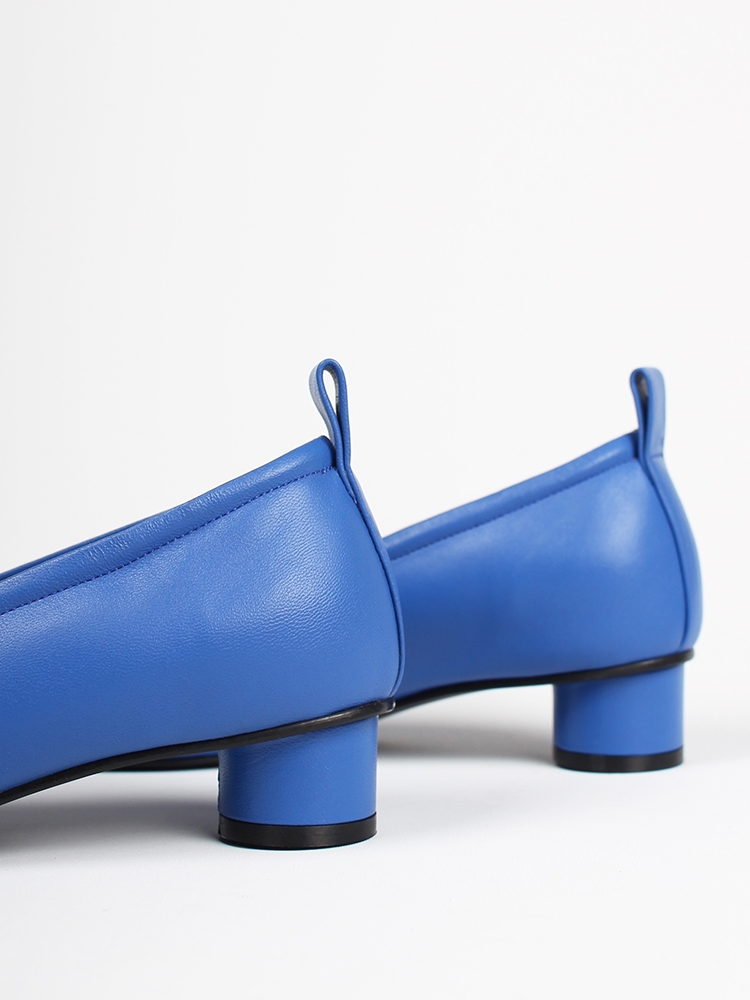 Ngela round toe stopper low pumps_blue