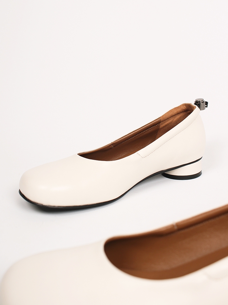 Uhjeo square toe stopper flatshoes_ivory