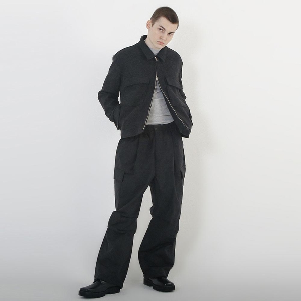 Padding Parachute Cargo Pants (Black)