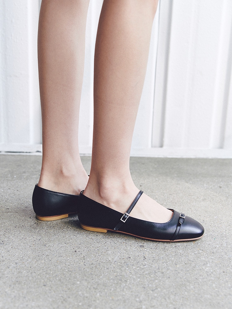 Black 404F feminine flat_1cm