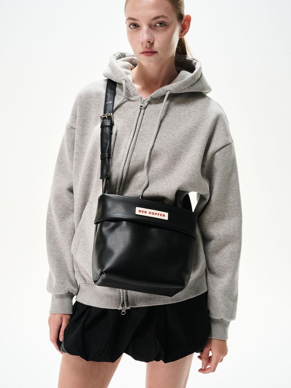 BUCKET BAG [BLACK]