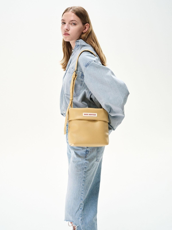 BUCKET BAG [BEIGE]