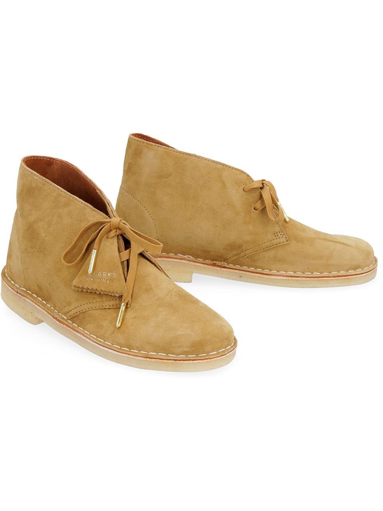 클락스 SS22 Suede desert boots 26163284_TanSuede