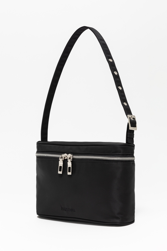 nylon shoulder and tote bag (black)