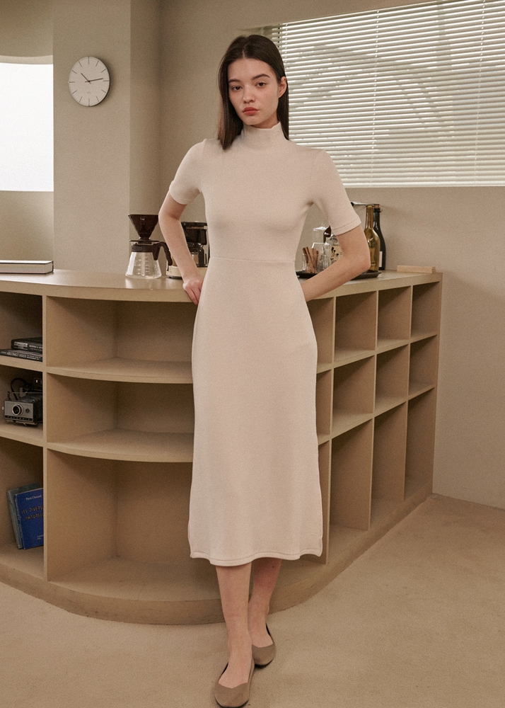 Vera Semi-Turtleneck Knit Dress [Ivory]