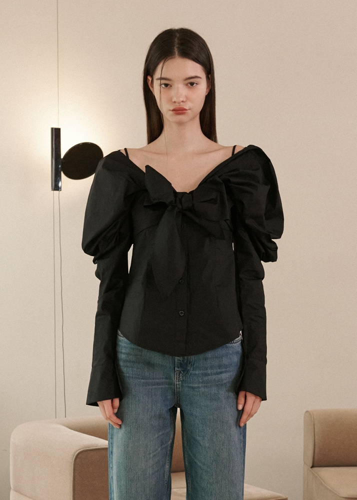 Nala Ribbon Off-shoulder Blouse [Black]