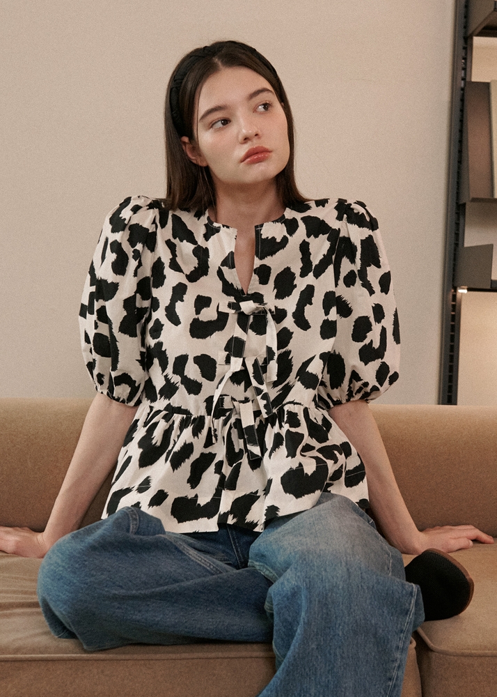 Julie Puff Sleeve Blouse [Leopard White]