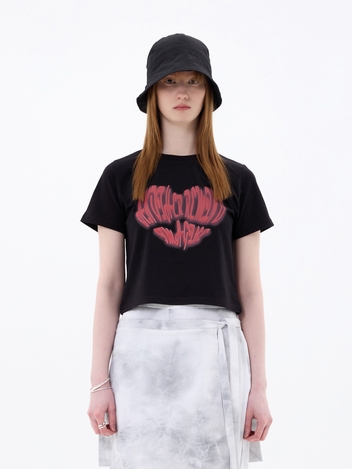 HEART LOGO CROP T-SHIRT / BLACK