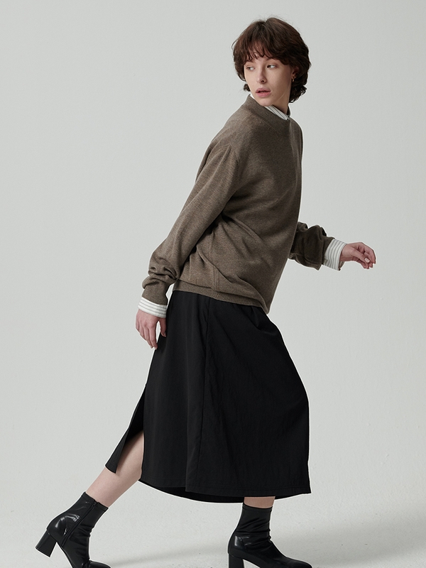 KNIGHT String Skirt (Orca Black)