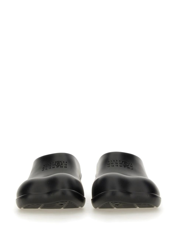 MM6 메종 마르지엘라 SS24 CLOGS ANATOMIC SH3WX0001_P6780T8013