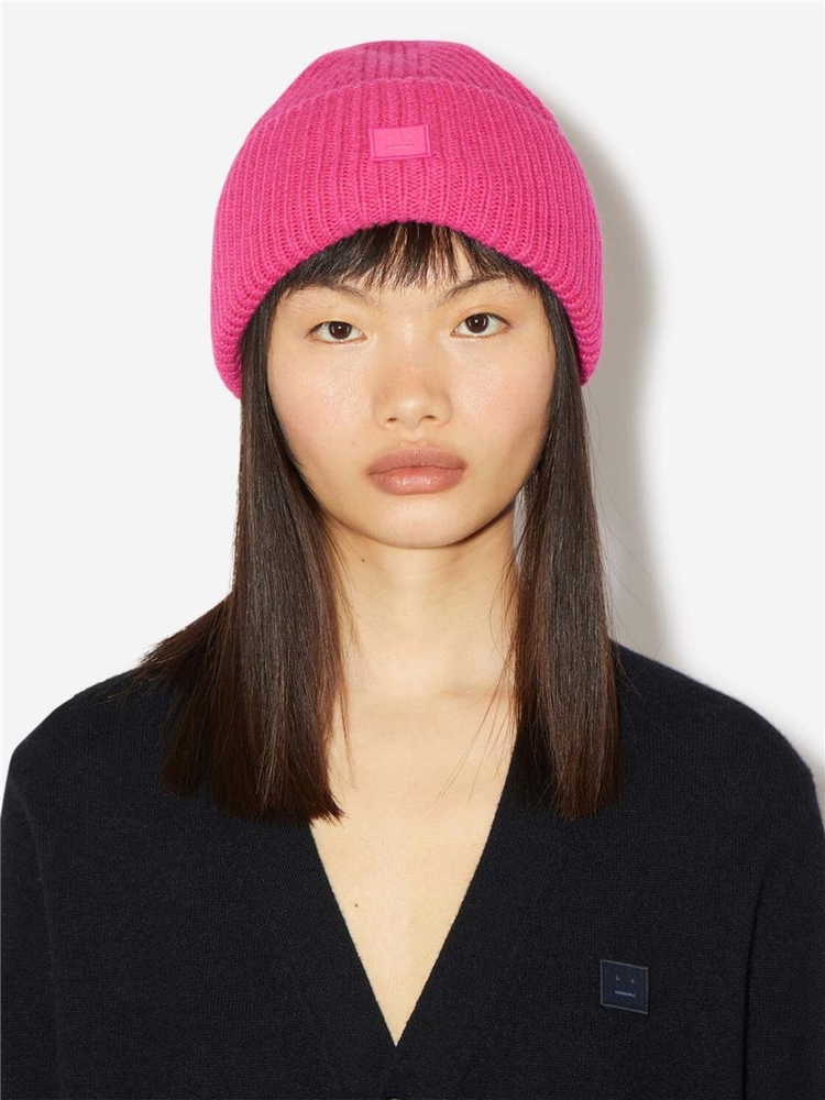 아크네 스튜디오 FW24 Small Logo Knitted Hat C40270