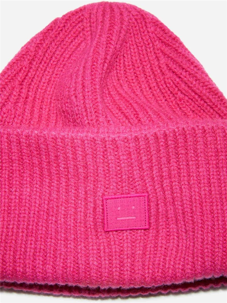 아크네 스튜디오 FW24 Small Logo Knitted Hat C40270