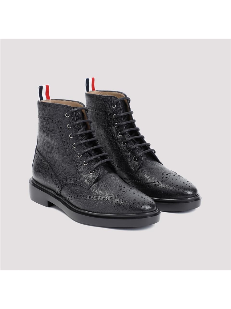 톰 브라운 FW24 Thom Browne Classic Wingtip Boot FFB018B.00198