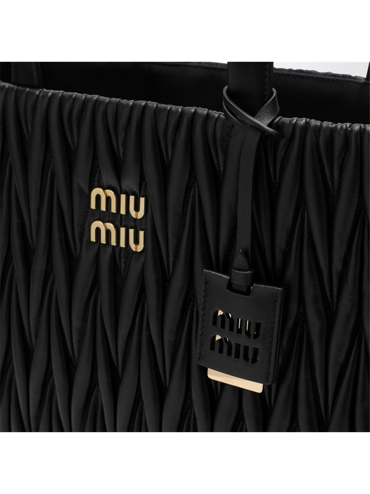 미우미우 FW23 Miu Miu Black quilted nappa leather shopping bag 5BG255OOON88