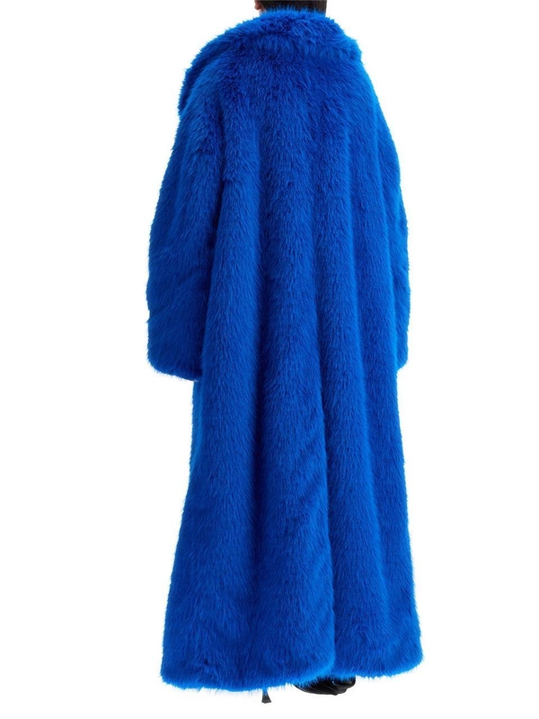 발렌시아가 FW24 maxi faux fur coat in 794648 TPQ23