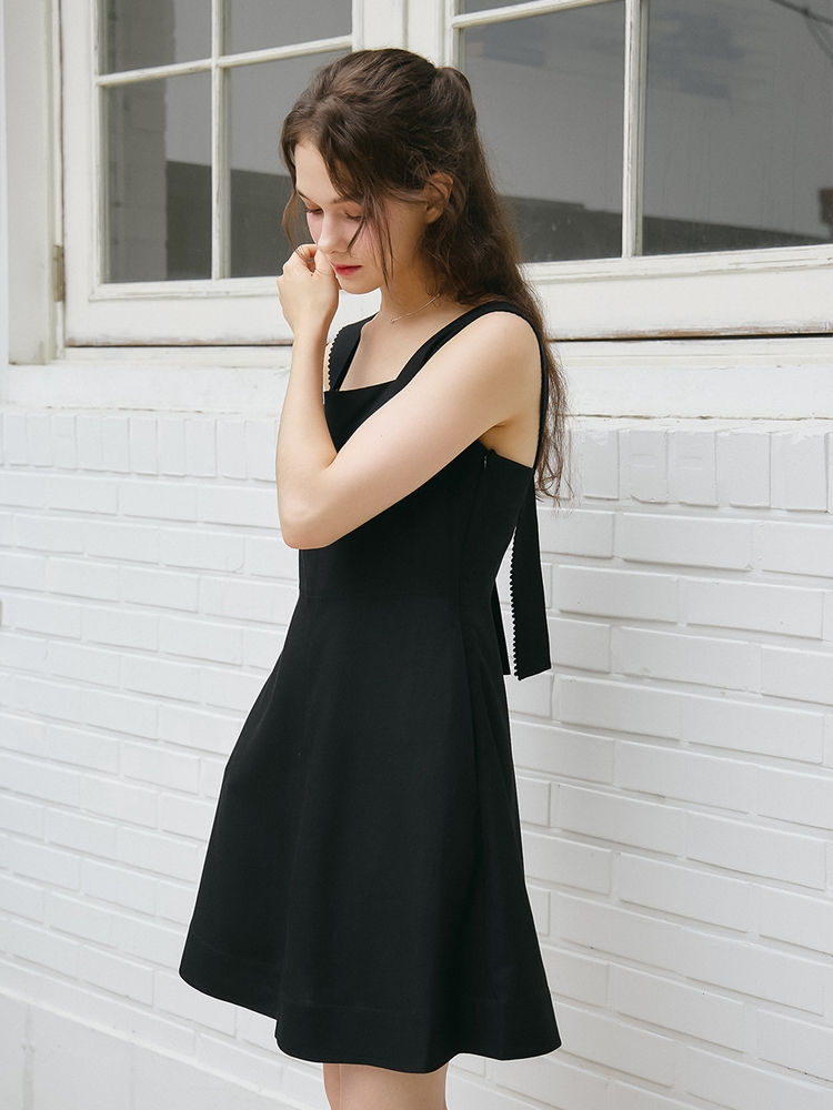 LACE TRIM SLEEVELESS ONEPIECE_BLACK