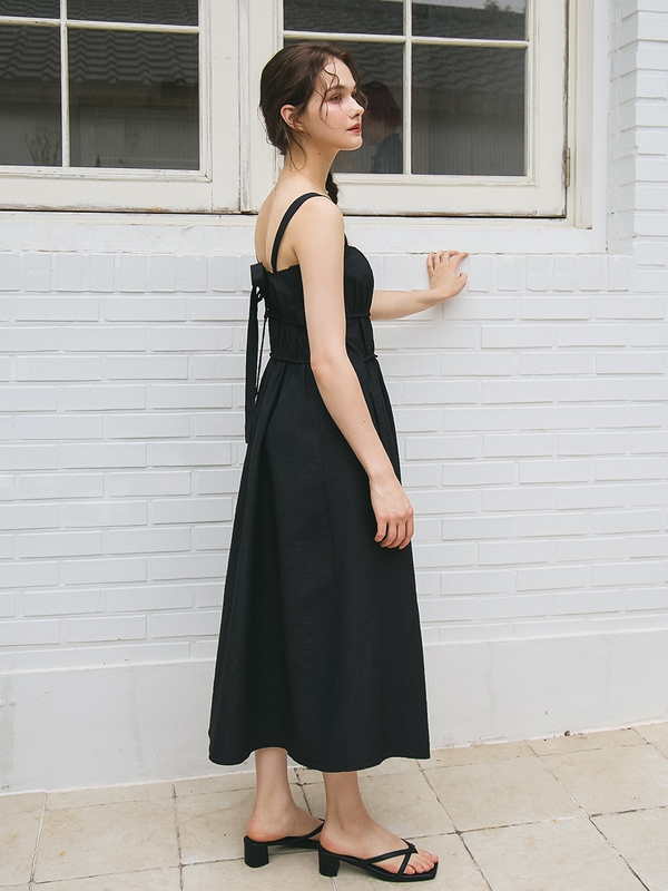 SEERSUCKER SHIRRING ONEPIECE_BLACK