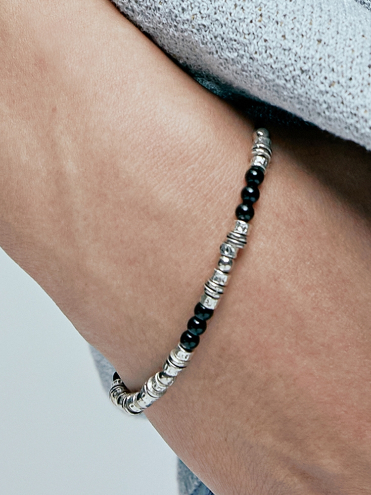 black & antique silver beads bracelet